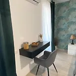 Apartment La Vie Est Belle